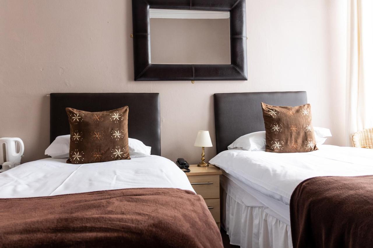 Carlton Hotel Forres Esterno foto